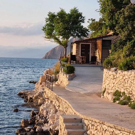 Apartman Ulrich Lukovo Εξωτερικό φωτογραφία