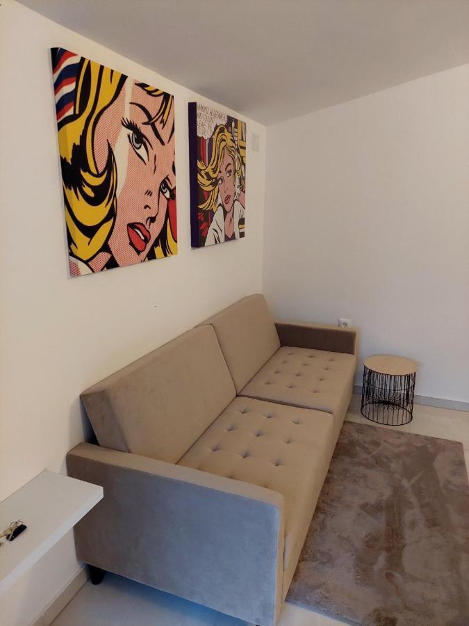 Apartman Ulrich Lukovo Εξωτερικό φωτογραφία
