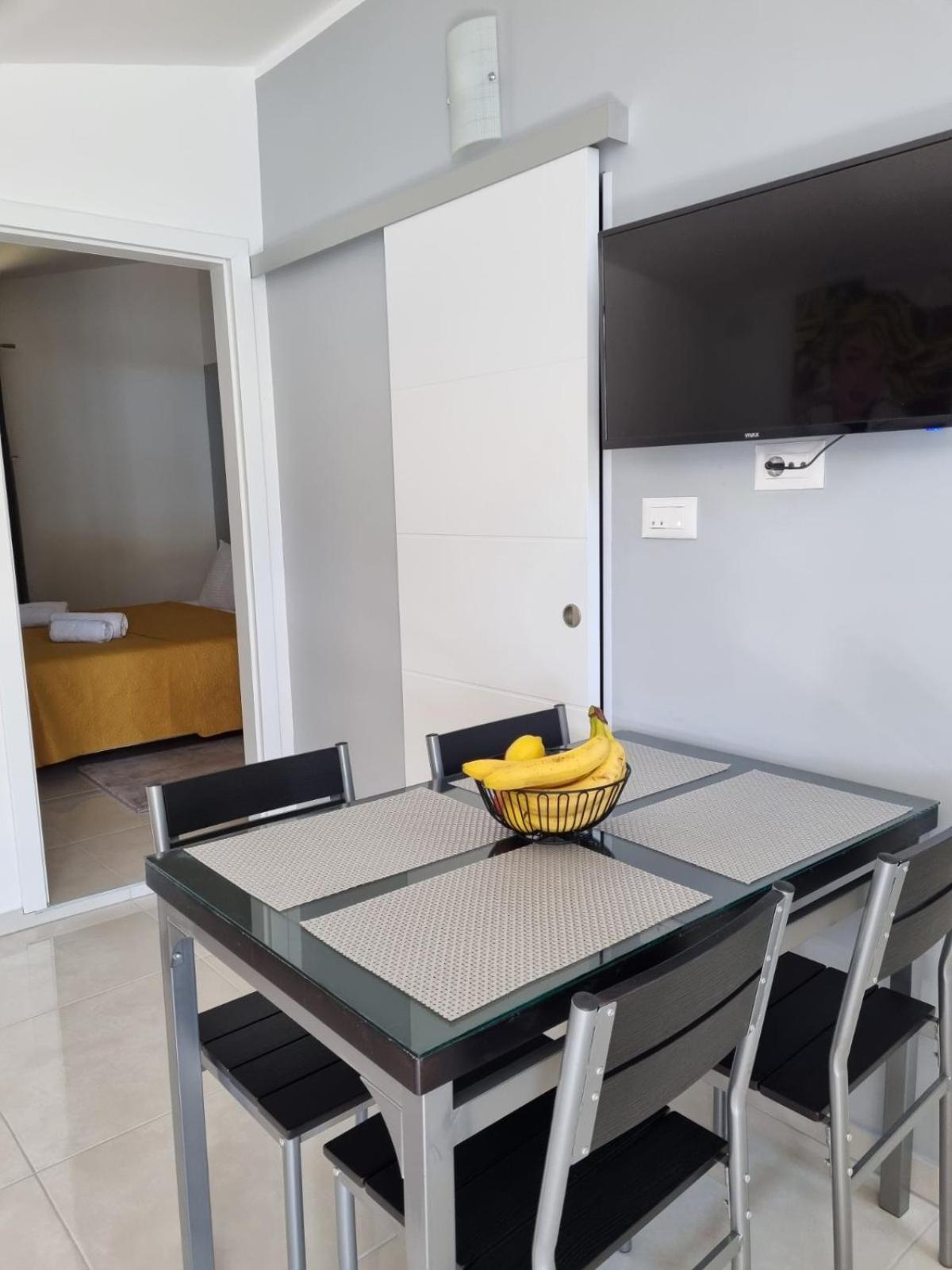 Apartman Ulrich Lukovo Εξωτερικό φωτογραφία